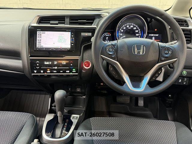 Honda FIT 2019-08 8314416-1