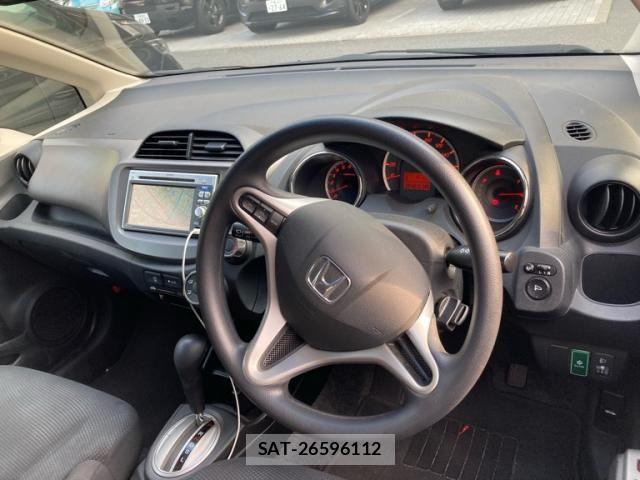 Honda FIT 2012-07 8314434-10