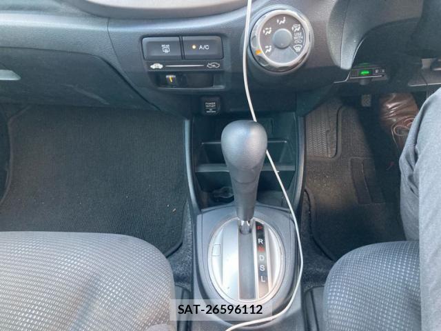 Honda FIT 2012-07 8314434-16