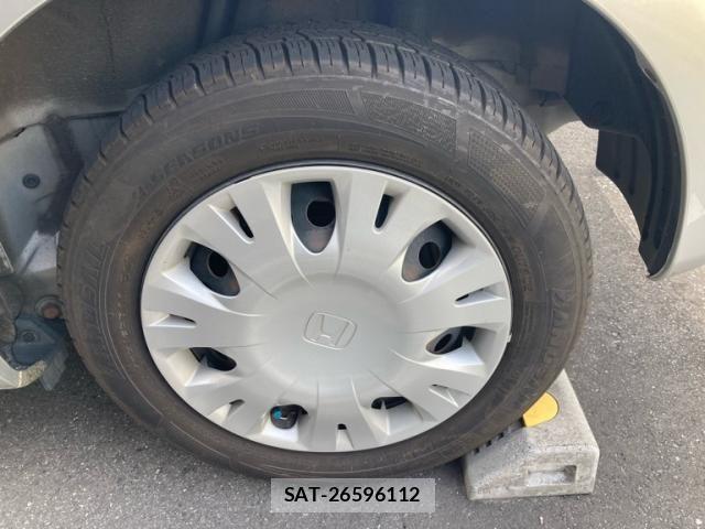 Honda FIT 2012-07 8314434-3