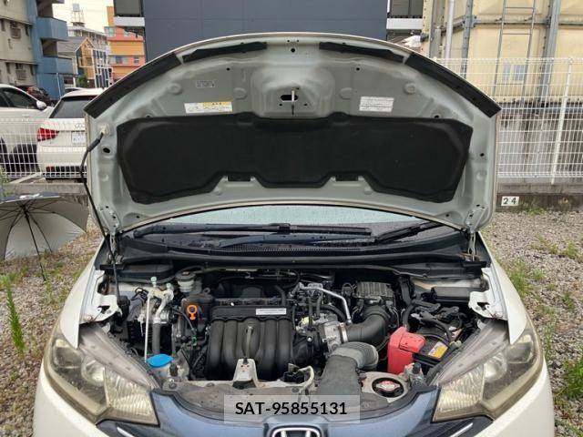 Honda FIT 2015-04 8314424-12