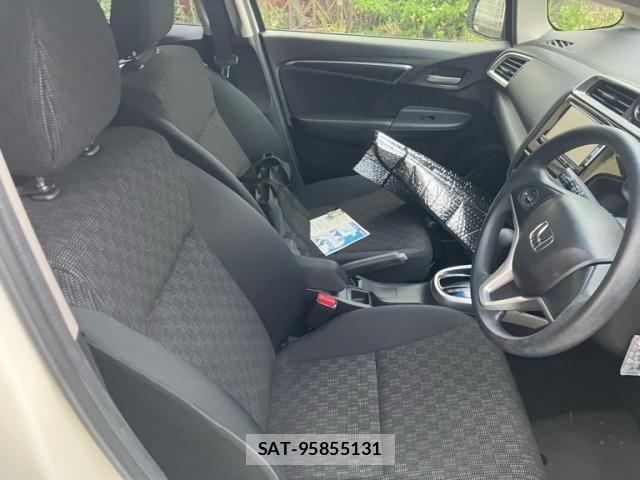 Honda FIT 2015-04 8314424-15