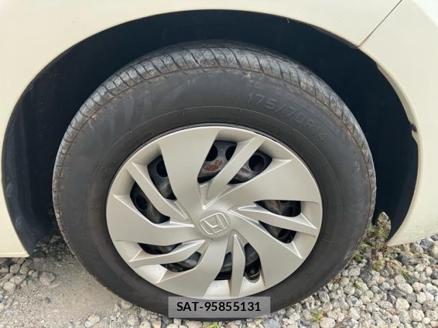 Honda FIT 2015-04 8314424-7