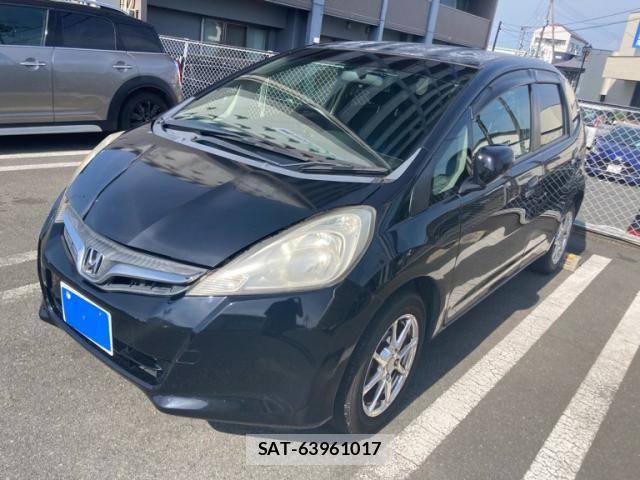 Honda FIT 2012-08 8314439-1
