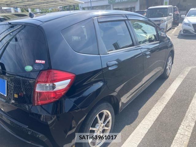 Honda FIT 2012-08 8314439-3