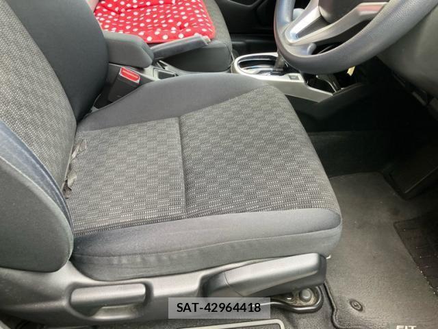 Honda FIT 2014-01 8314425-11