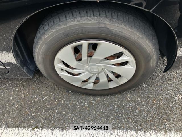 Honda FIT 2014-01 8314425-2