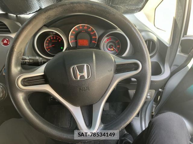Honda FIT 2011-08 8314433-15
