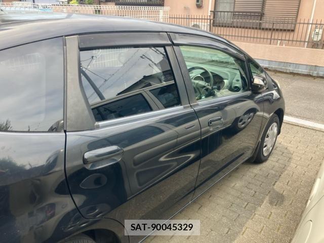 Honda FIT 2011-08 8314437-12