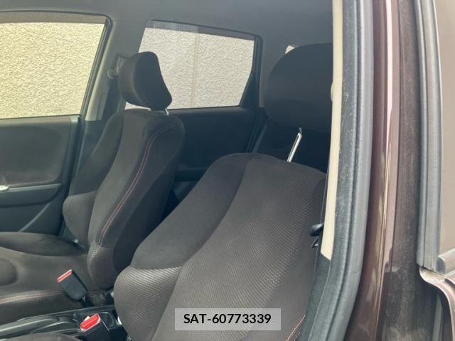 Honda FIT 2012-09 8314428-15