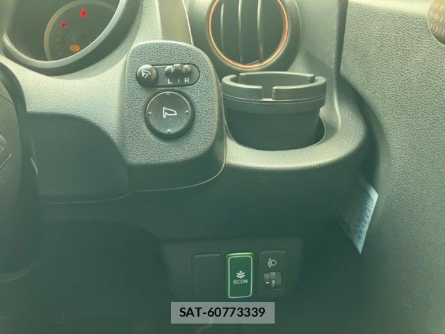 Honda FIT 2012-09 8314428-19