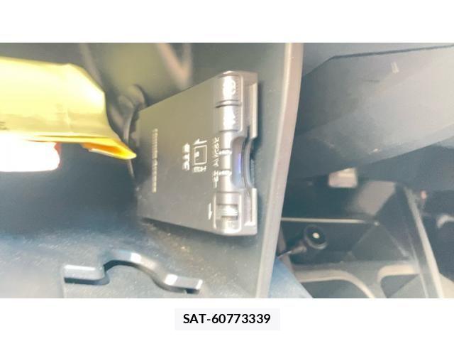 Honda FIT 2012-09 8314428-27