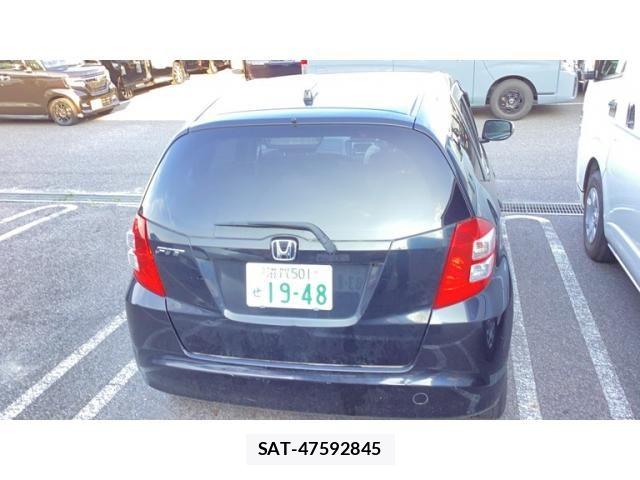 Honda FIT 2008-04 8314443-1