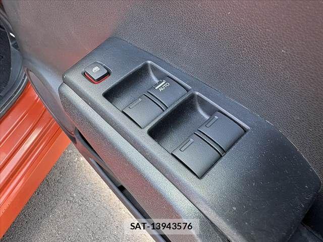 Honda FIT 2010-11 8314422-21