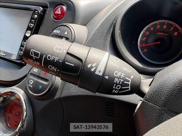 Honda FIT 2010-11 8314422-24