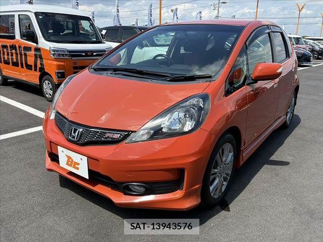 Honda FIT 2010-11 8314422-7