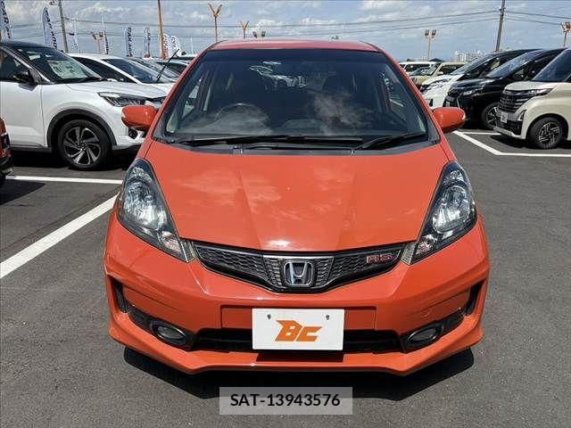 Honda FIT 2010-11 8314422-8
