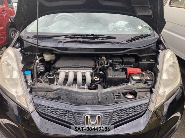 Honda FIT 2012-03 8314436-11