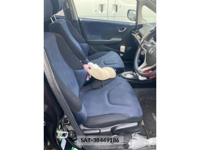 Honda FIT 2012-03 8314436-14