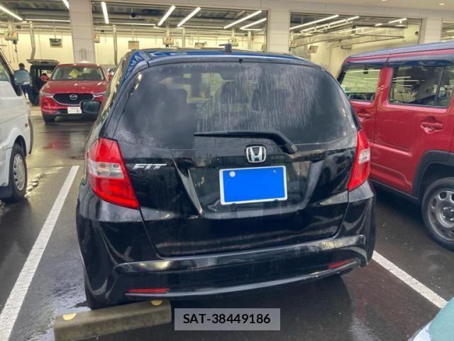 Honda FIT 2012-03 8314436-4