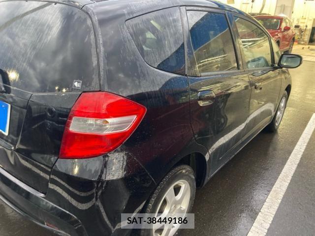 Honda FIT 2012-03 8314436-6