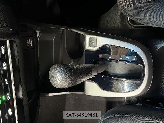 Honda FIT 2016-03 8335824-11