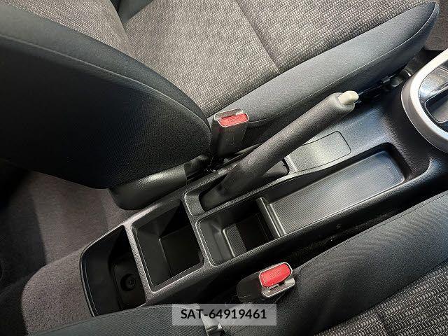 Honda FIT 2016-03 8335824-13
