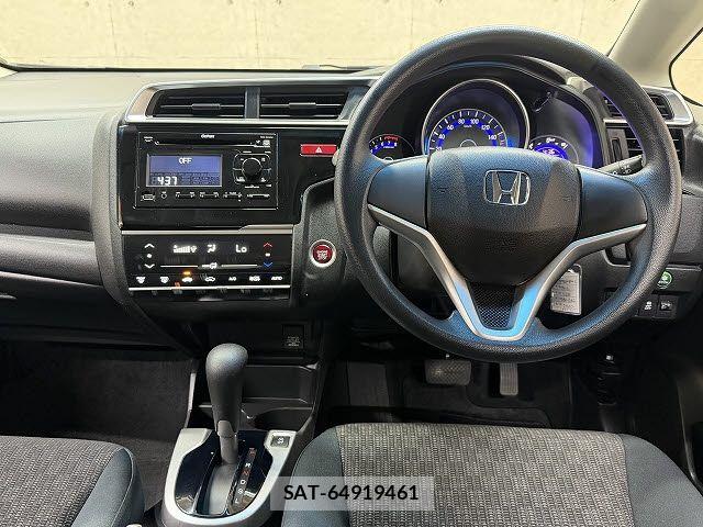 Honda FIT 2016-03 8335824-1