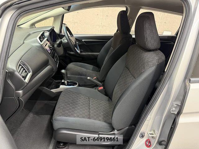 Honda FIT 2016-03 8335824-7