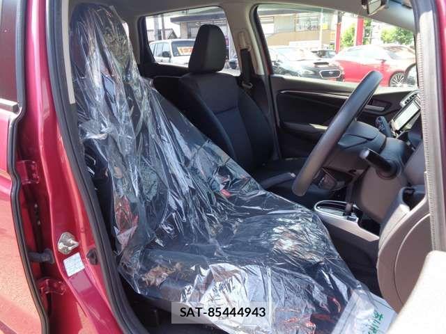 Honda FIT 2019-03 8335823-14