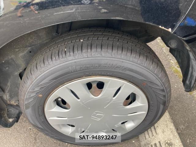 Honda FIT 2010-01 8335830-7