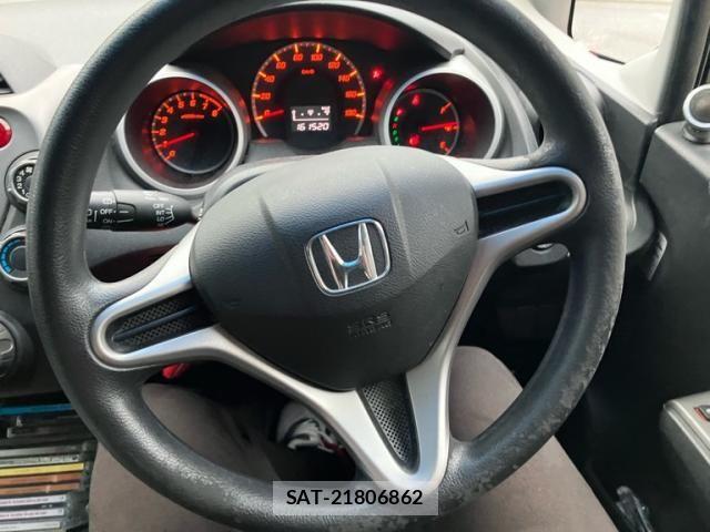 Honda FIT 2009-08 8335836-12