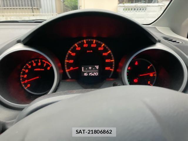 Honda FIT 2009-08 8335836-13