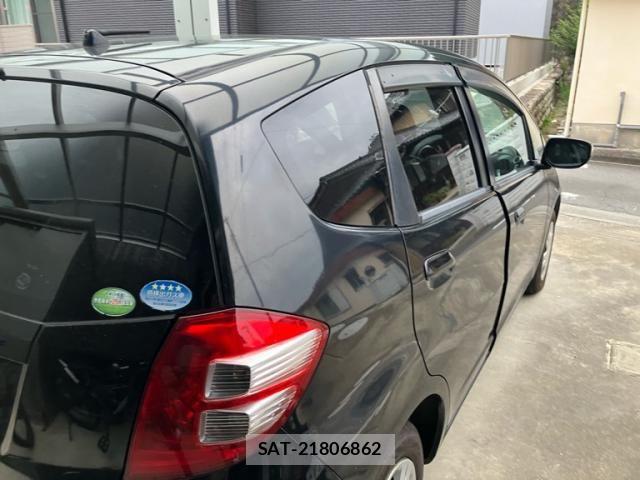Honda FIT 2009-08 8335836-2