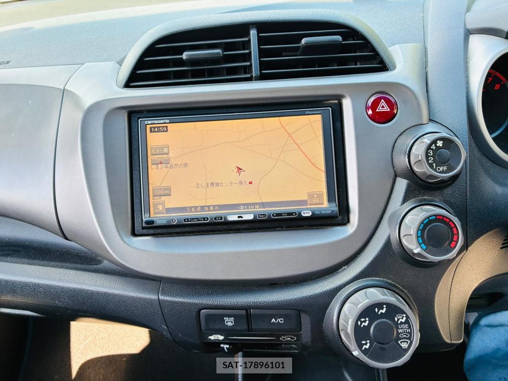 Honda FIT 2009-10 7946264-18