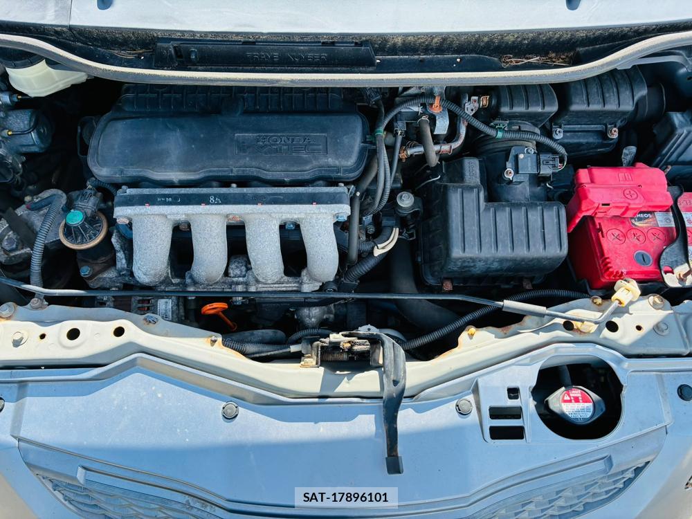Honda FIT 2009-10 7946264-33