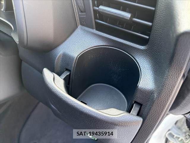 Honda FIT 2015-04 8335825-16