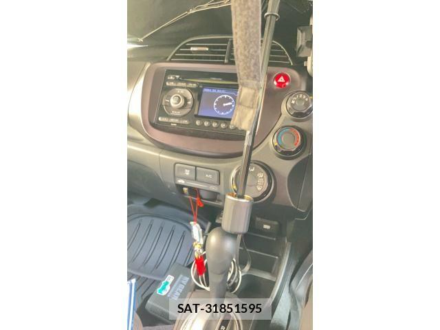 Honda FIT 2012-03 8335833-13