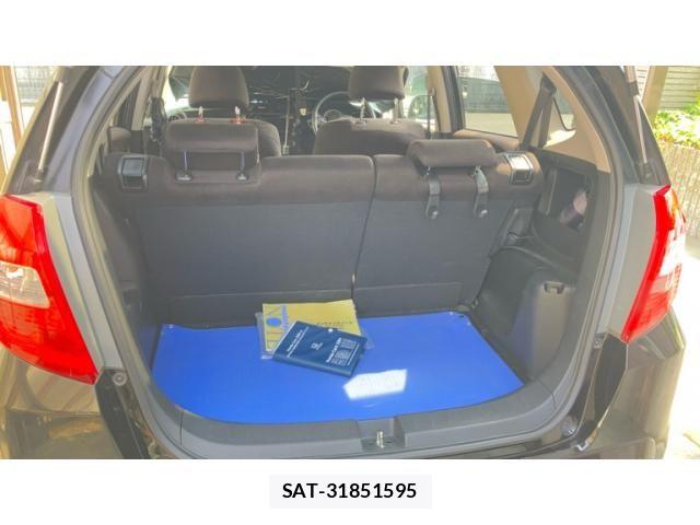 Honda FIT 2012-03 8335833-15
