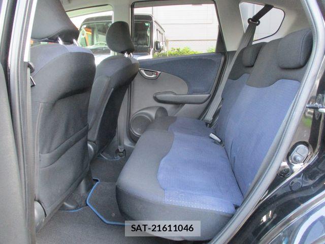 Honda FIT 2010-03 8335829-16