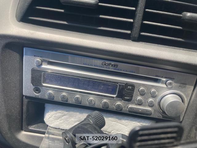 Honda FIT 2009-11 8335827-12