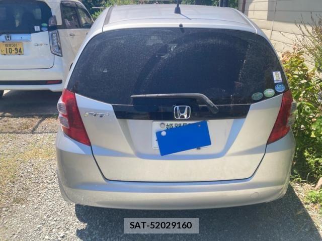 Honda FIT 2009-11 8335827-1