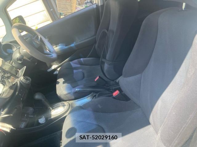 Honda FIT 2009-11 8335827-4