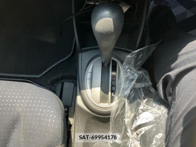Honda FIT 2009-09 8335832-17