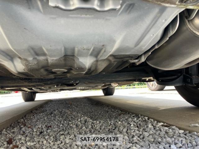 Honda FIT 2009-09 8335832-21