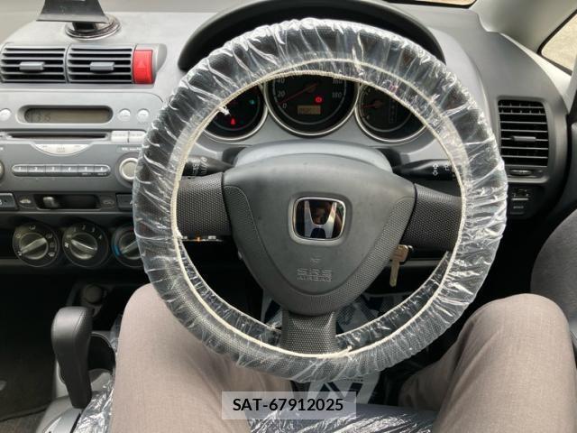 Honda FIT 2002-12 8335828-2