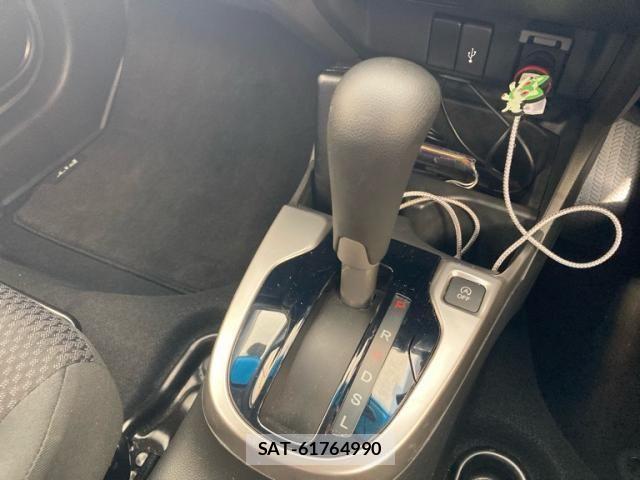 Honda FIT 2018-11 8335822-16