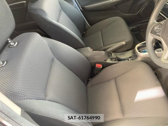 Honda FIT 2018-11 8335822-7