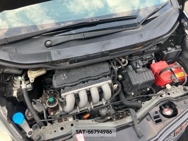 Honda FIT 2013-03 8335826-17