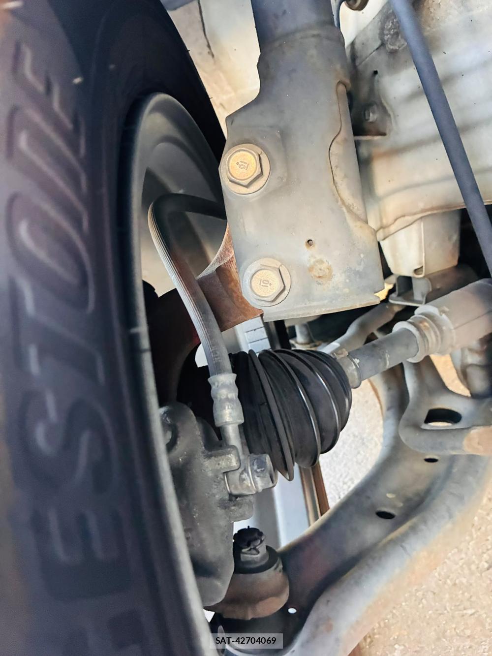 Honda FIT 2008-07 8282308-34
